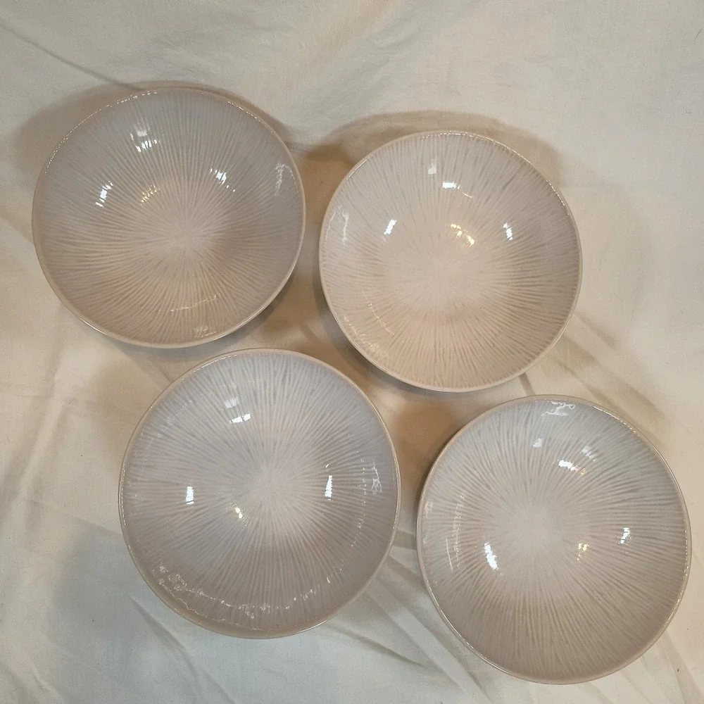 Pier 1 Shanghai White Soup Cereal Bowls Set of 4 Stoneware 8